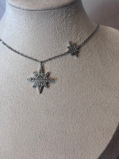 collier Nova