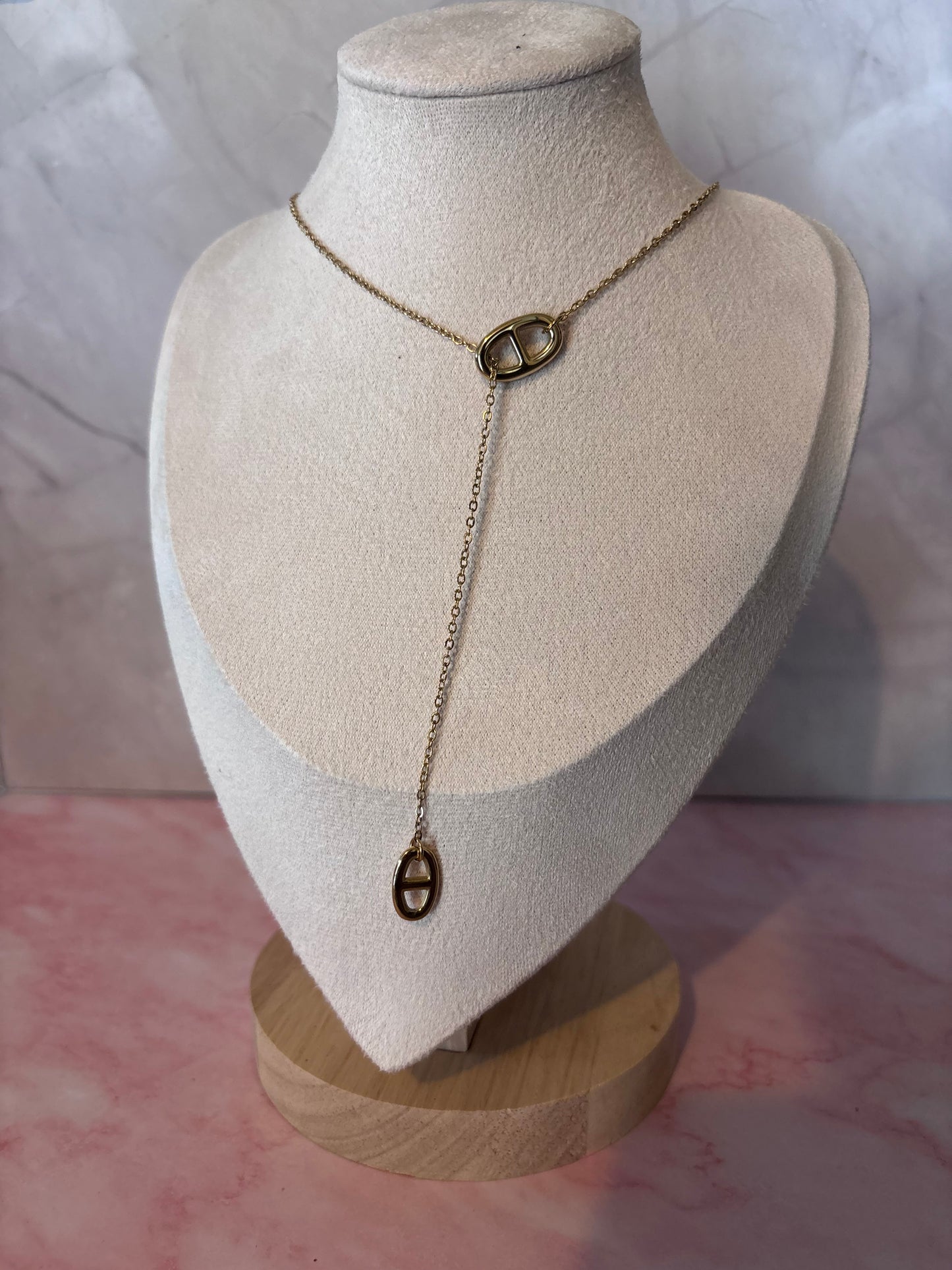 collier Aura