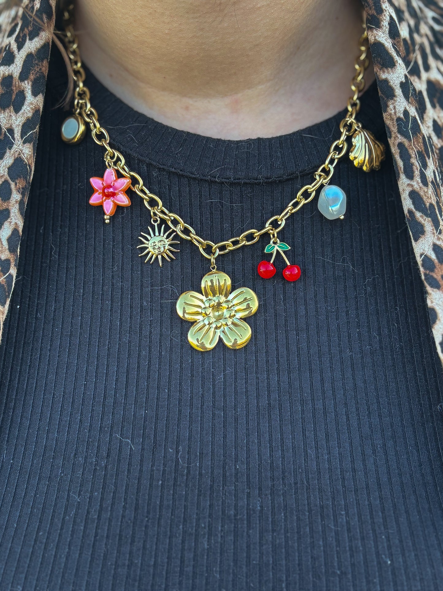 Collier Flora