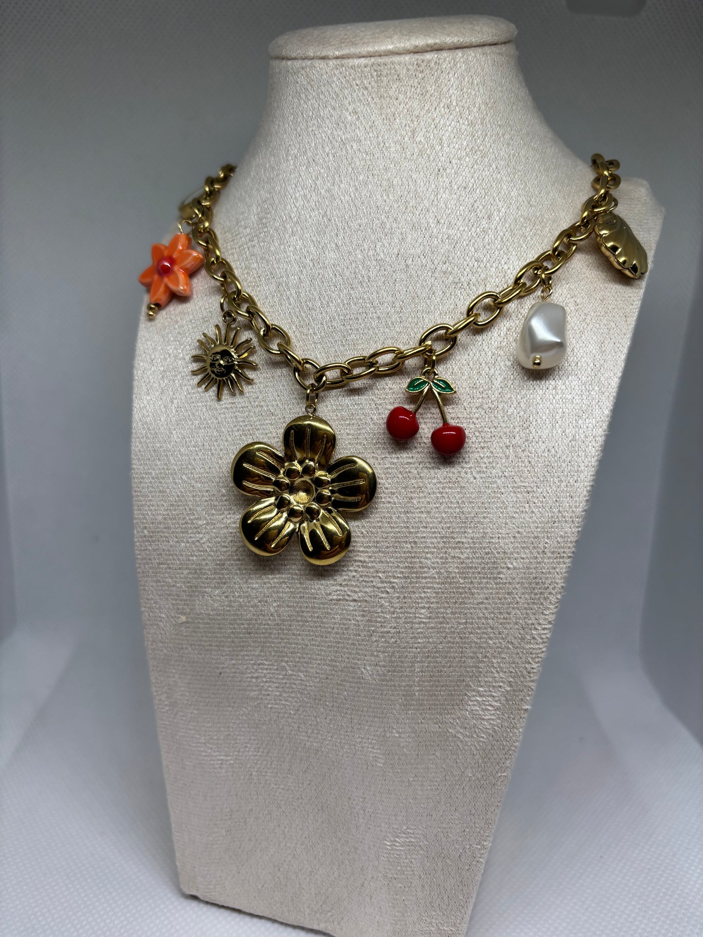 Collier Flora